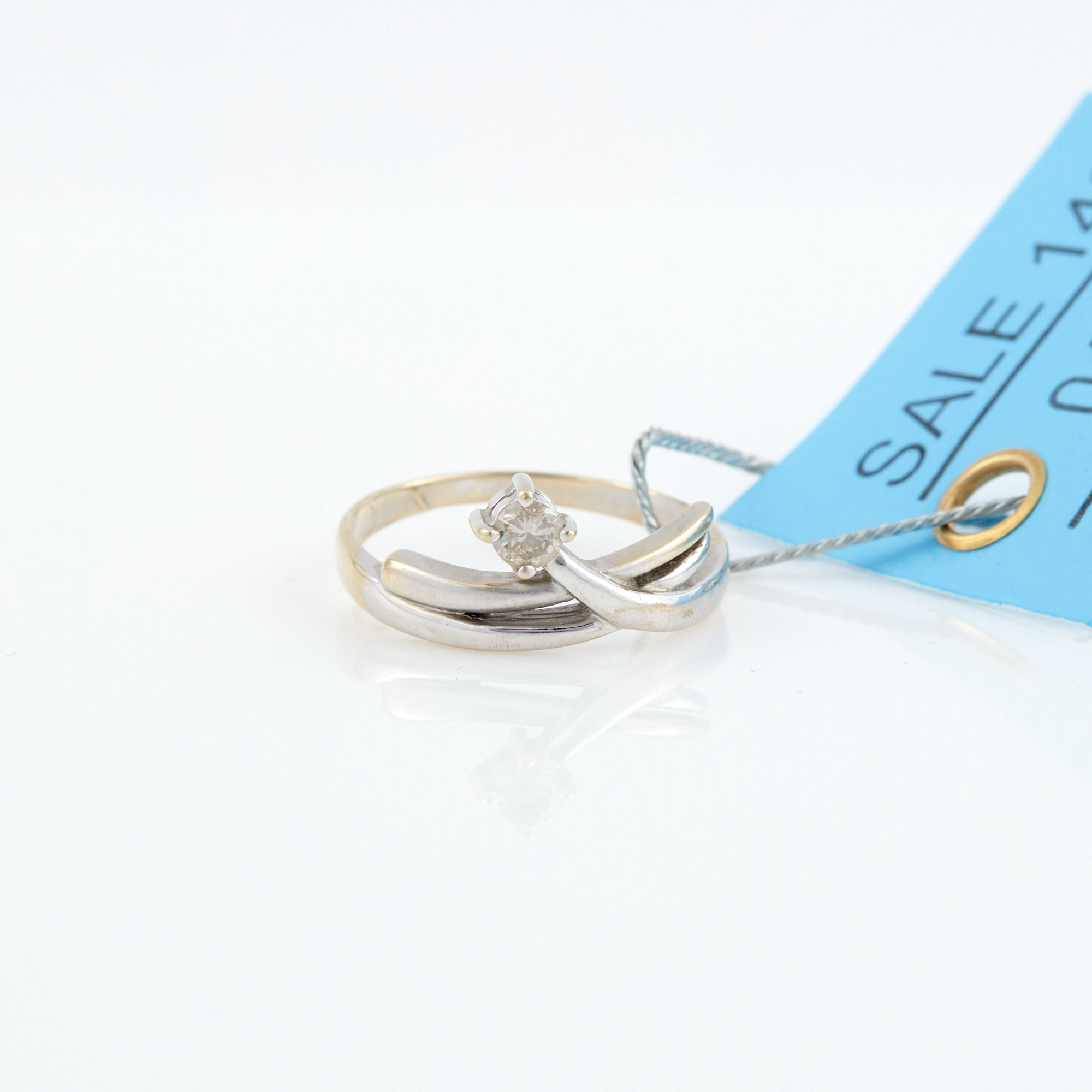 Lot image - Diamond Ring, 14K 2 dwt.