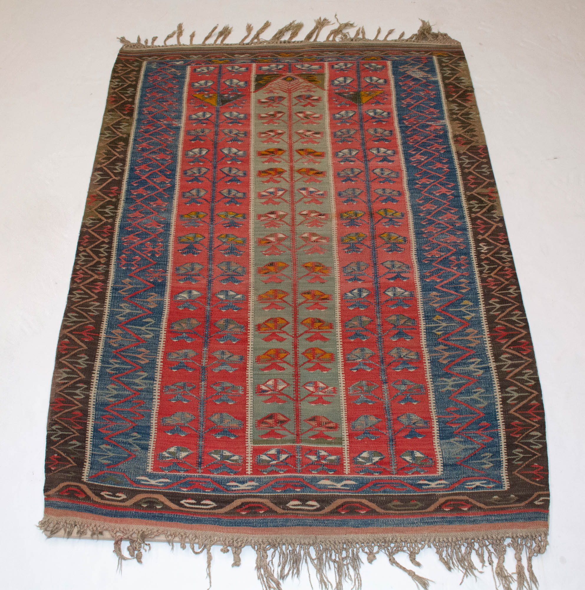 Lot image - Central Anatolian Prayer Kilim
