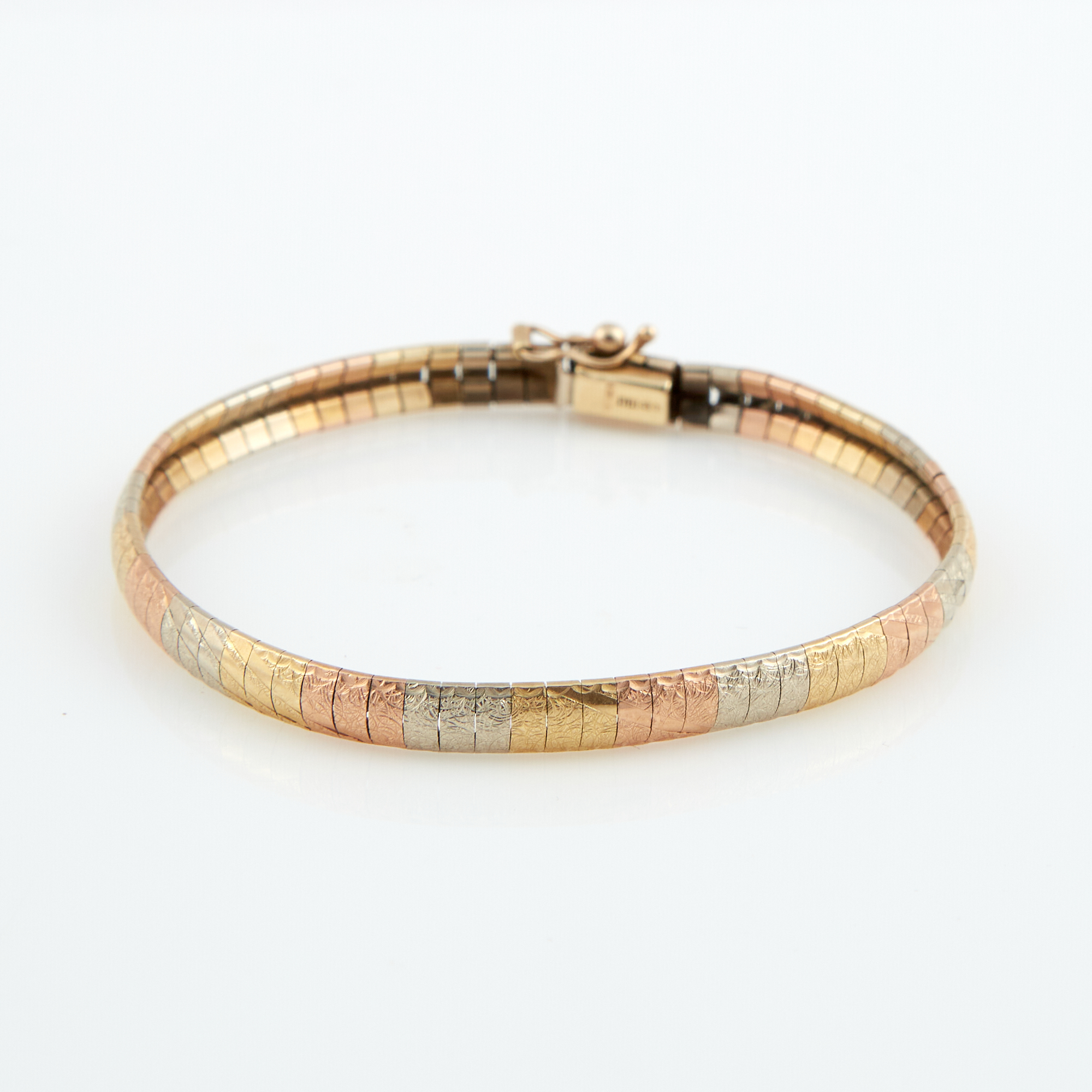 Lot image - Gold Flexible Bracelet, 14K 8 dwt.