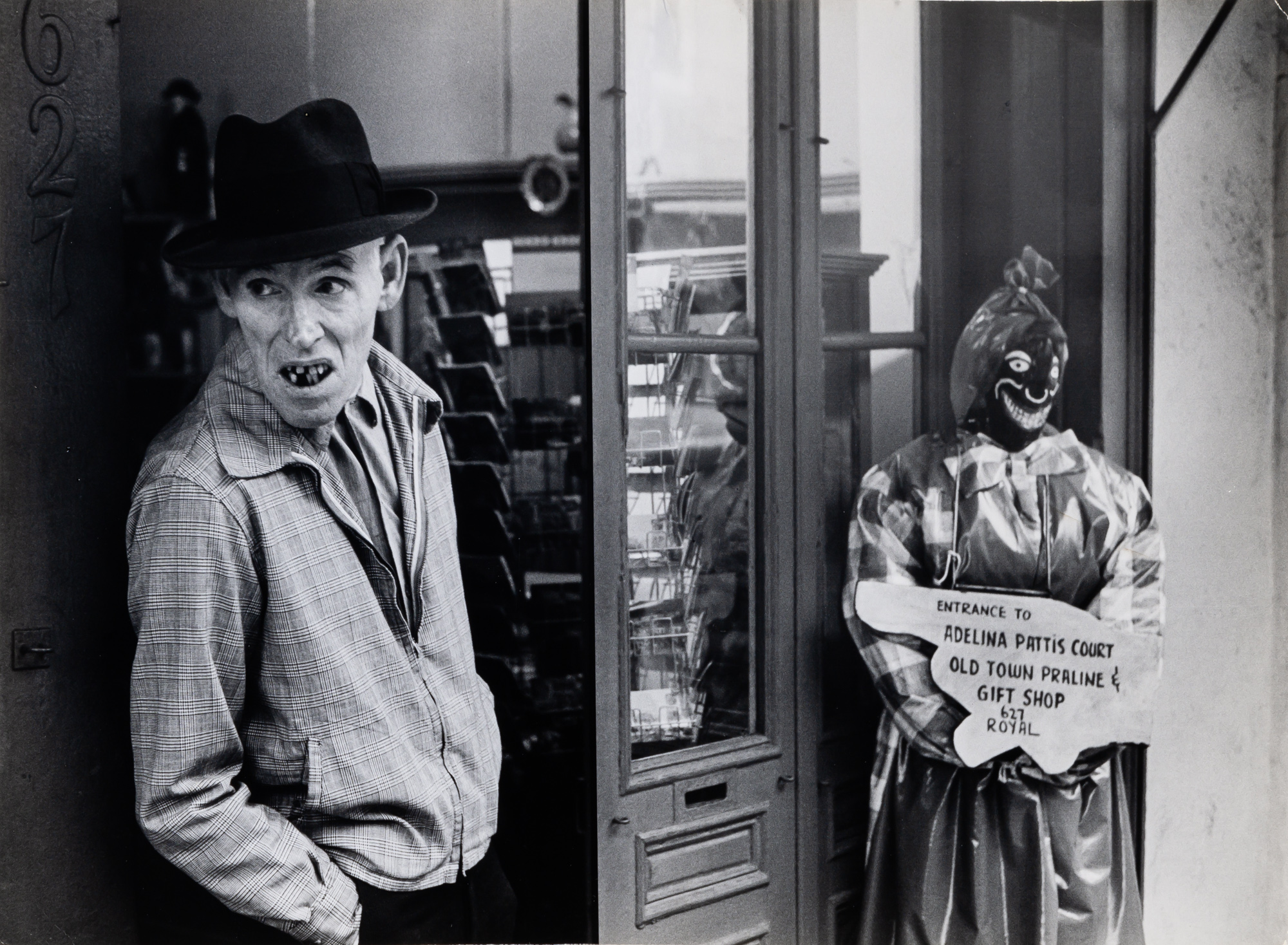 Lot image - FREED, LEONARD (1929-2006)  Souvenir shop in New Orleans (Louisiana),