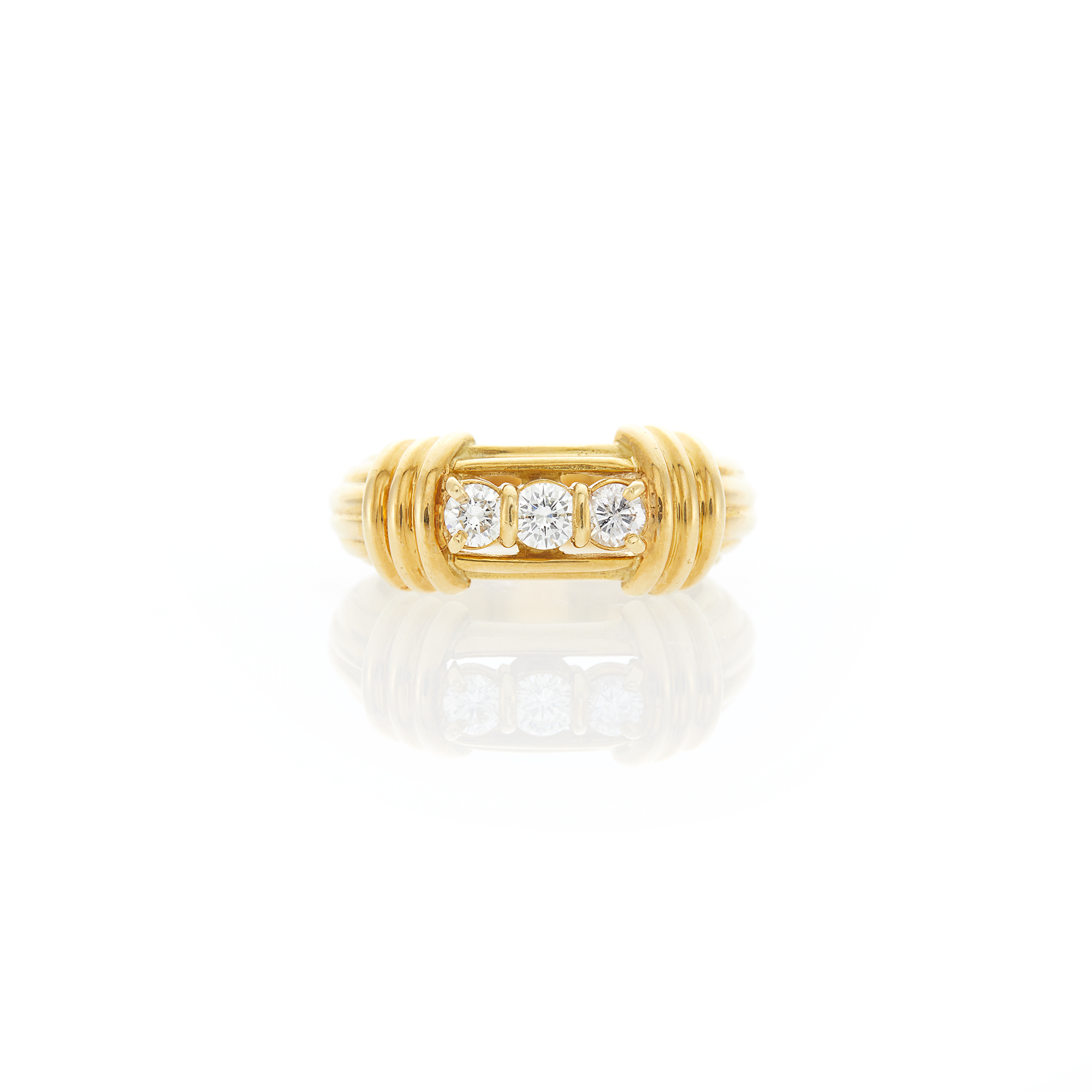 Lot image - Gold and Diamond Ring