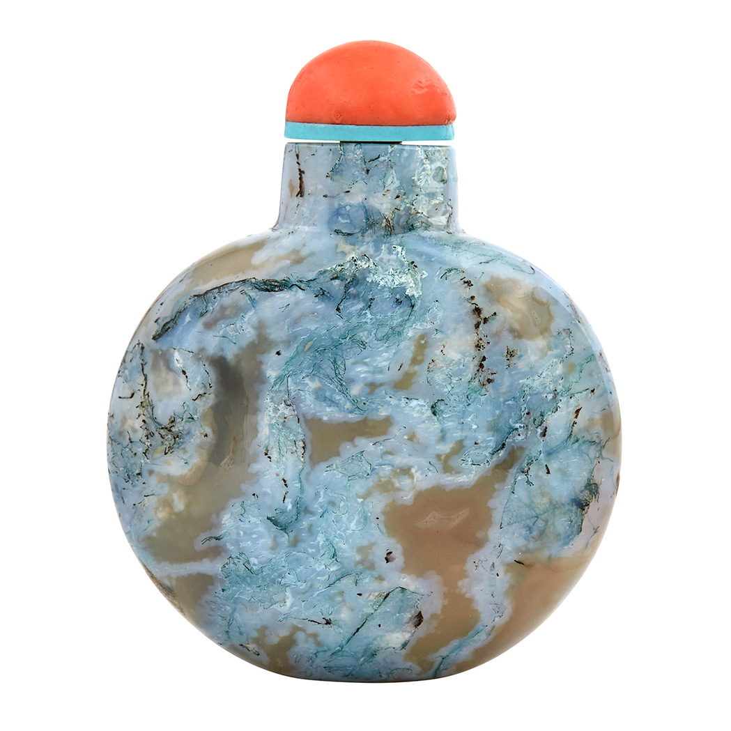 Lot image - Chinese Moss Agate Snuff Bottle