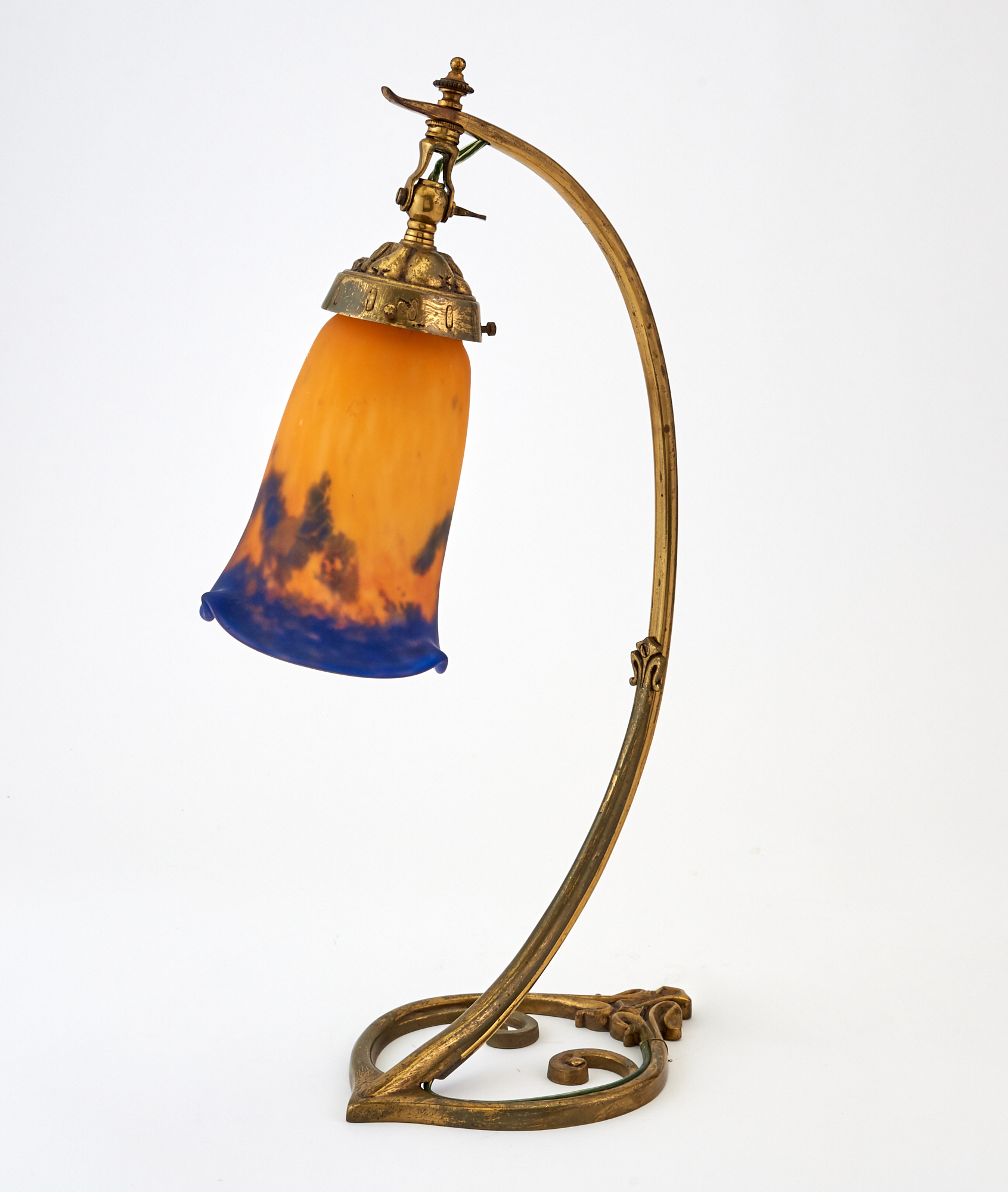 Lot image - Muller Frères Art Nouveau Glass Lamp