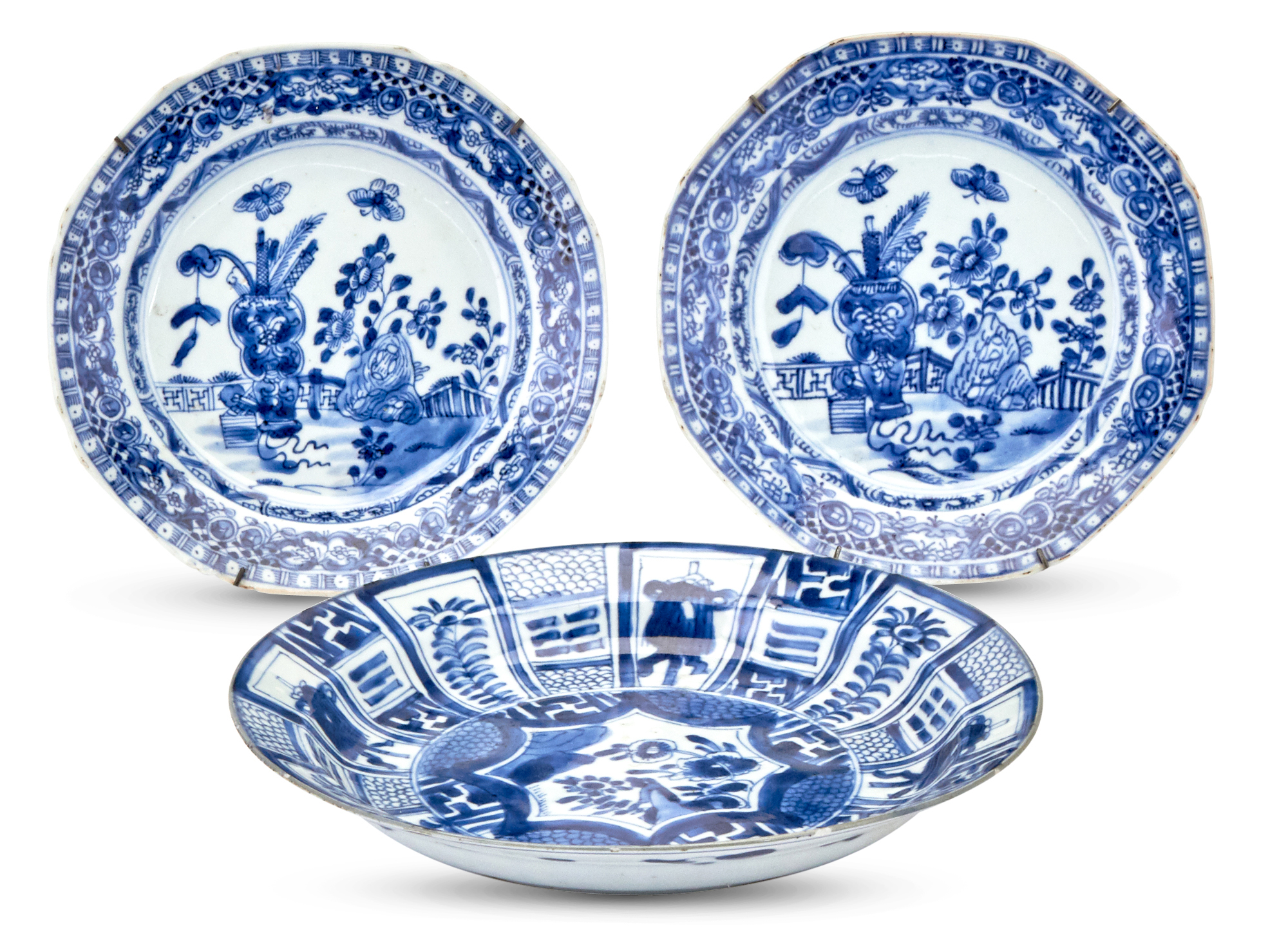 Lot image - A Pair of Chinese Blue and White Porcelain Saucer Dishes