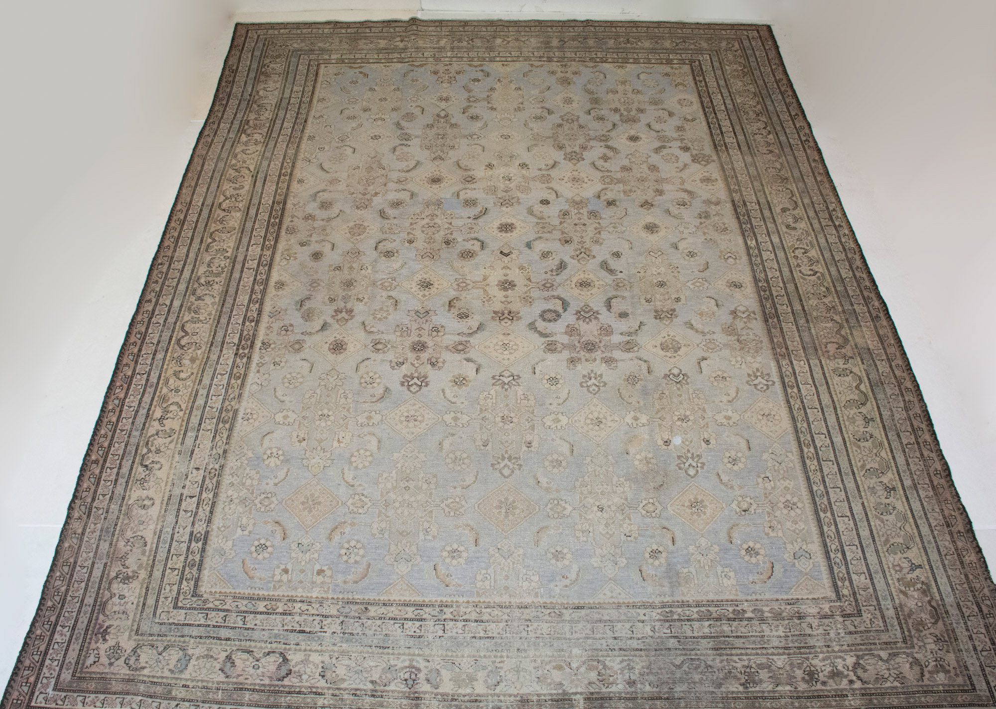 Lot image - Malayer Carpet