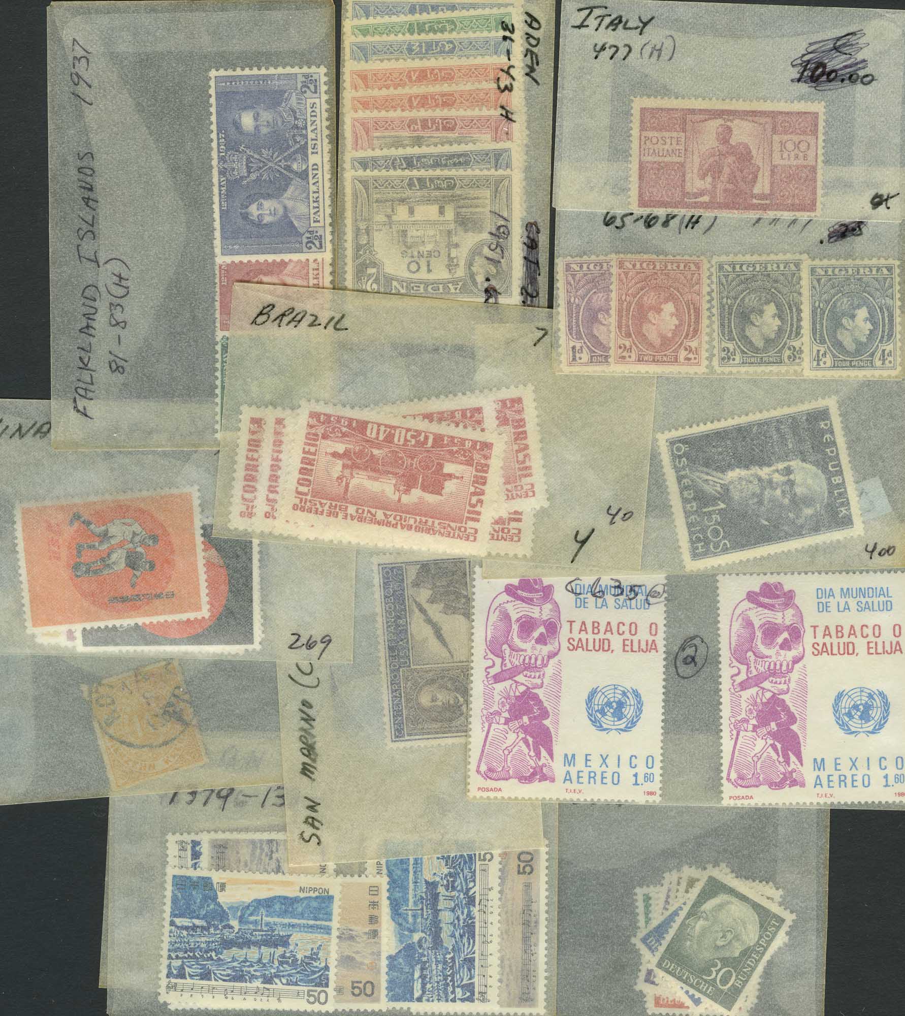 Lot image - World Wide Stamp Assortment