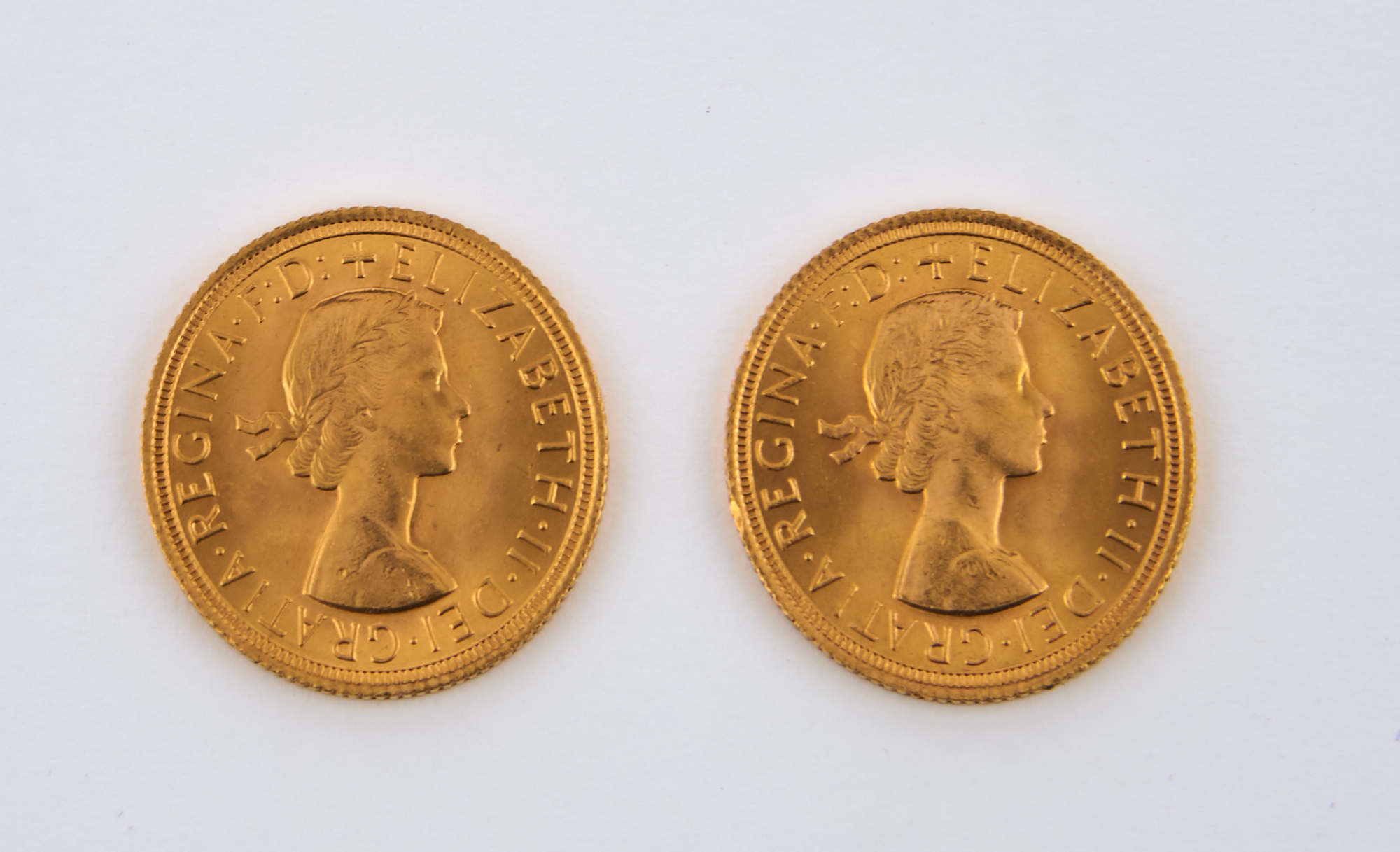 Lot image - Great Britain 1966  Sovereigns