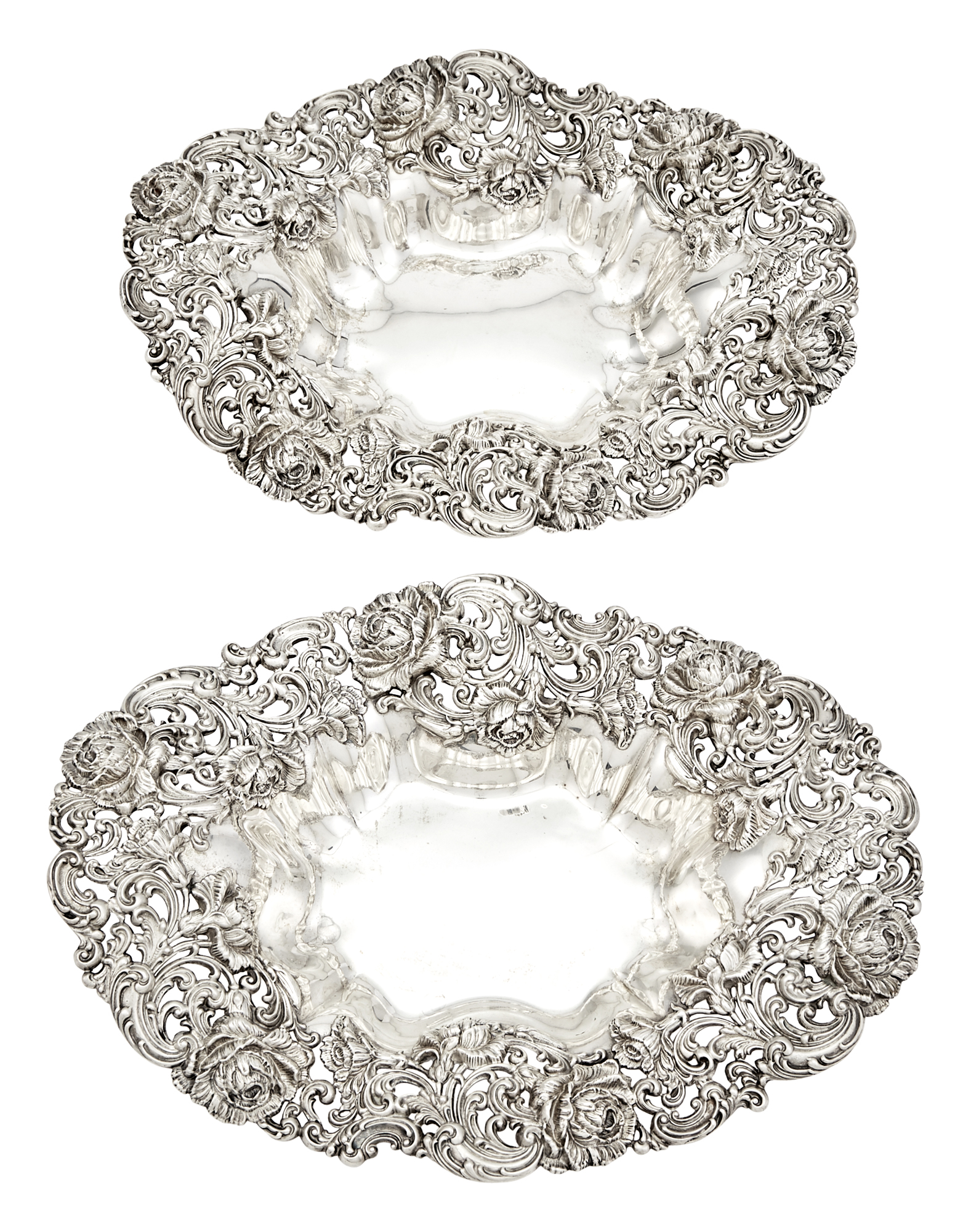 Lot image - Pair of Black, Starr & Frost Sterling Silver Bowls