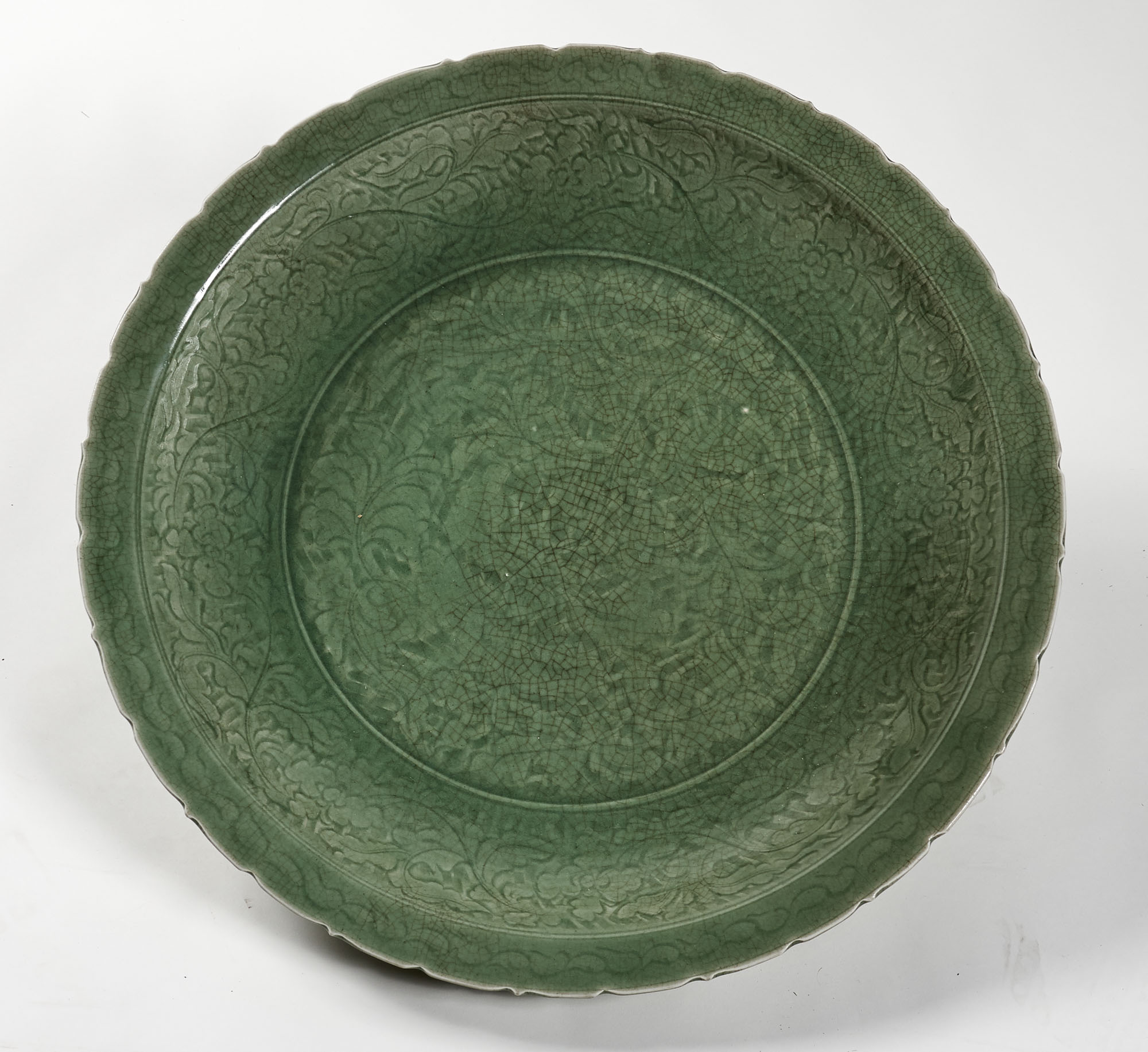 Lot image - Massive Thai Celadon Charger