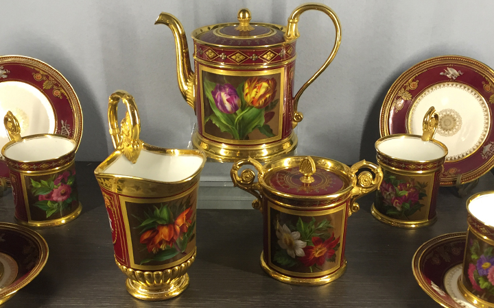 Image for story - The Winter Antiques Show