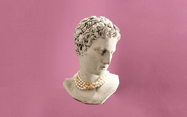 Shopping at Hayloft auctions