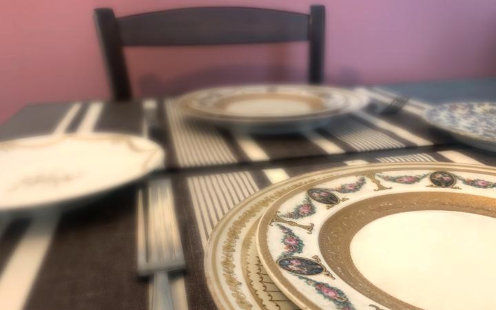 Shopping at Hayloft Auctions