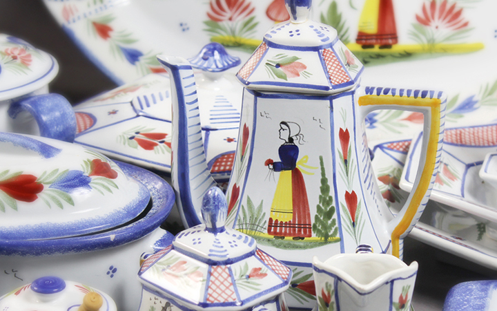 Image for story - Holiday Shopping at Hayloft Auctions!