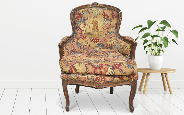 Image for story - Shopping at Hayloft Auctions!