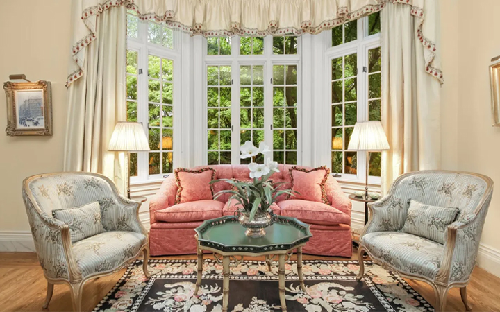 Image for story - Working with David Easton