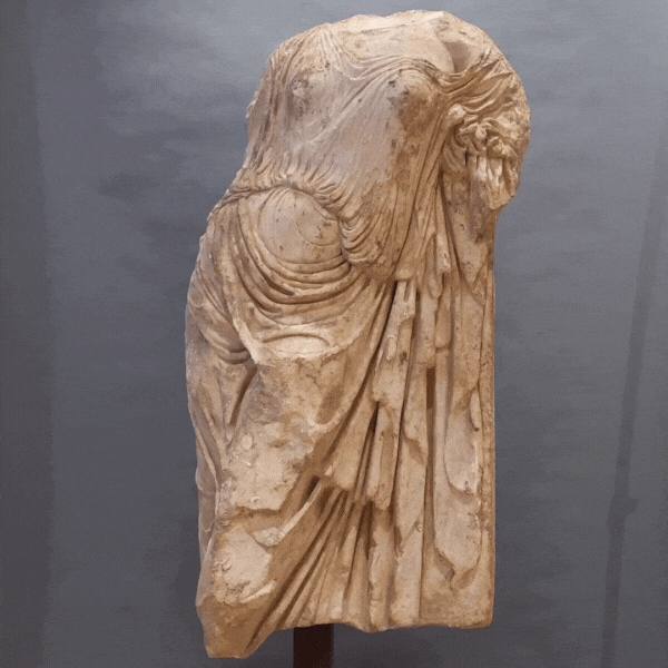 Aphrodite of the gardens animated gif