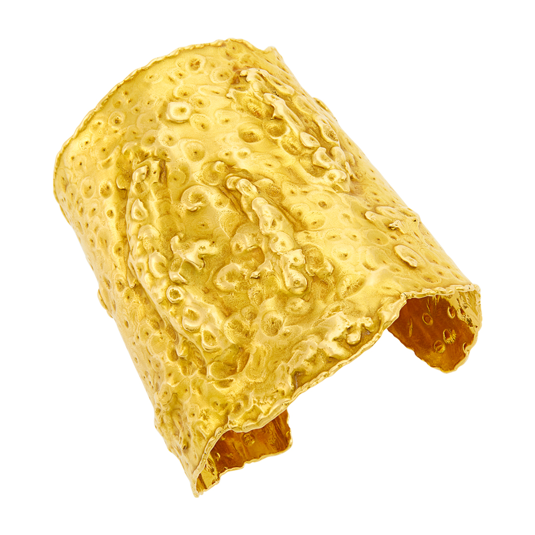 Van Cleef & Arpels Gold Manchette Cuff Bracelet