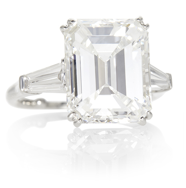 Harry Winston Platinum and Diamond Ring. Lot 238. Auction April 27, 2023