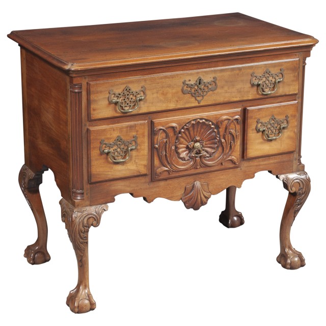 Chippendale Carved Walnut Dressing Table