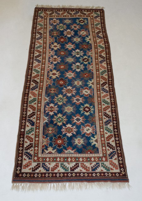 Kazak-Style Runner