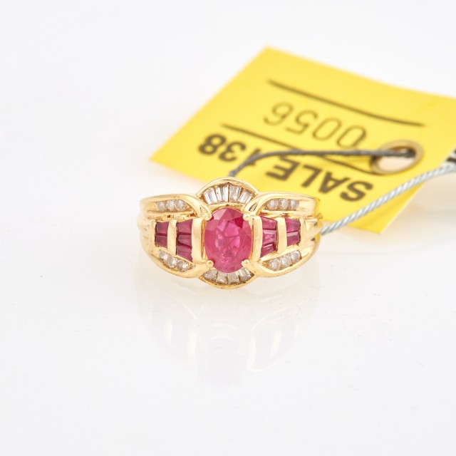 Diamond and Stone Ring, 20 diamonds about 0.40 ct., 14K 3 dwt. all