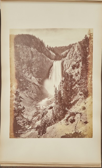 [PHOTOGRAPHIC ALBUM--AMERICA]  Voyage aux États-Unis 1876 [cover title].