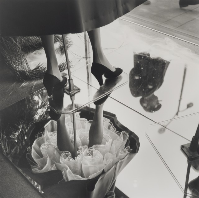 MAIER, VIVIAN (1926-2009)  Chicago, IL