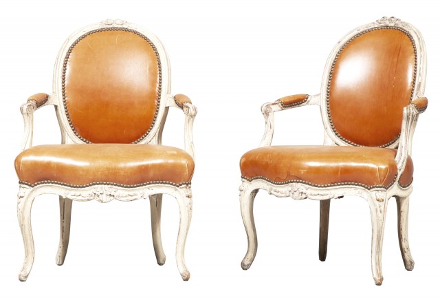 Pair of Louis XV Painted Fauteuils en Cabriolet