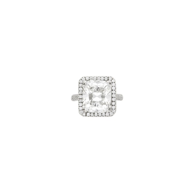 White Gold and Diamond Ring