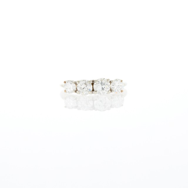 White Gold and Diamond Ring