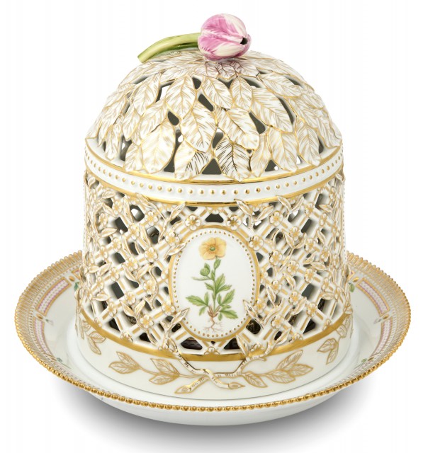 Royal Copenhagen Flora Danica