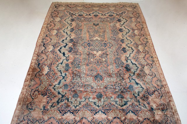 Sarouk Carpet