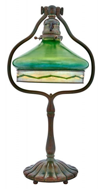 Tiffany Studios Bronze and Hand-Blown Favrile Glass Harp Desk Lamp with an Intarsia Border