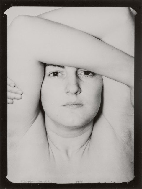 CALLAHAN, HARRY (1912-1999)  [Eleanor, arms raised],