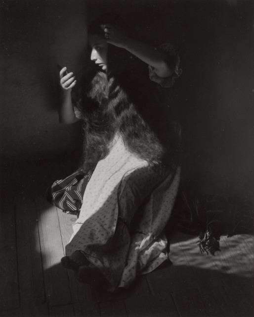 BRAVO, MANUEL ALVAREZ (1902-2002)  Retrato de lo Eterno [Portrait of the Eternal, Isabel Villaseñor],