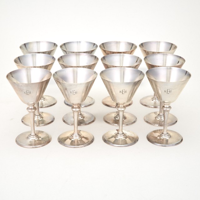 Set of Twelve Tiffany and Co. Makers Sterling Silver Hamilton