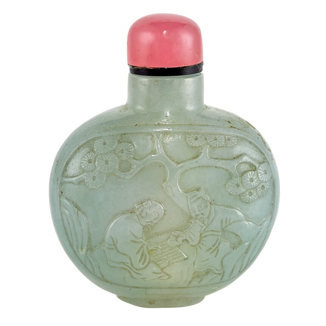 Chinese Jadeite Snuff Bottle