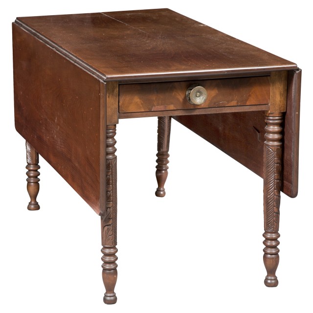 Classical Mahogany Drop-Leaf Table