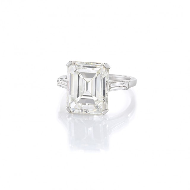Platinum and Diamond Ring, Emerald-cut diamond approx. 7.66 cts. J color, VS2 clarity.