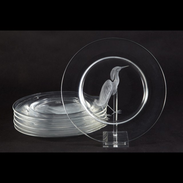 Modern Steuben Wheel Engraved Glass Ornithological Plates, From the Audubon Plate series, designed by Sydney Waugh