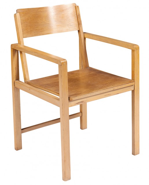 Erich Dieckmann Beechwood Typenarmlehnstuhl Chair, Designed in 1926 for the Staatliche Bauhochschule, Weimar. Estimate: $800-1,200. Lot 245 / Auction June 7