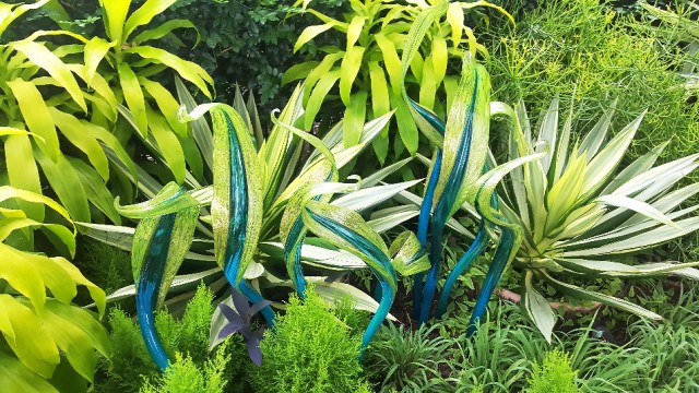 Glass House Fiori, 2017, blown glass