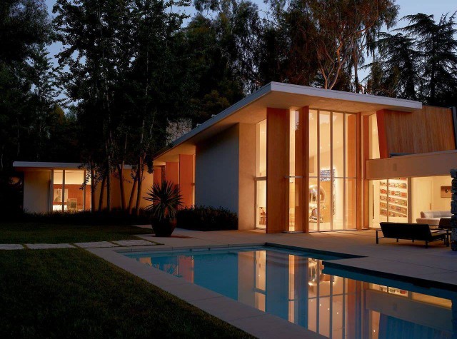The mid-century modern Cooper residence, 200 Baroda Drive, Holmby Hills, built by A. Quincy Jones in 1954-55.
