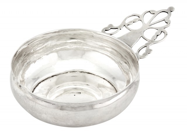 Paul Revere Jr. Silver Porringer, Boston, circa 1782. Auction Nov 3, 2021. 