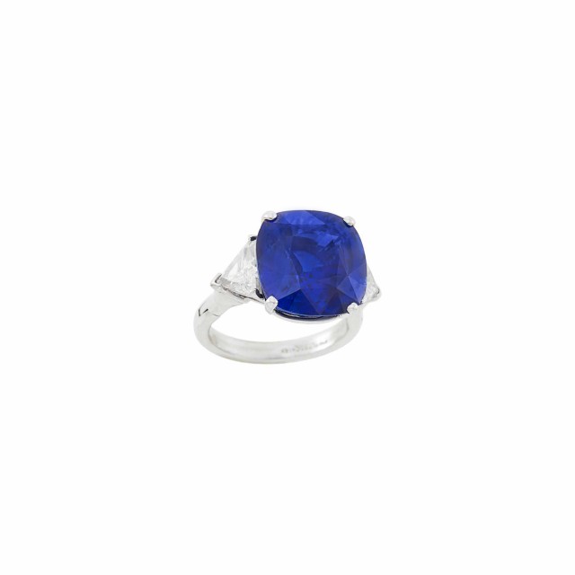 Graff Burma Sapphire and Diamond Ring, 19.05 carats. Lot 193. Auction Oct 21.