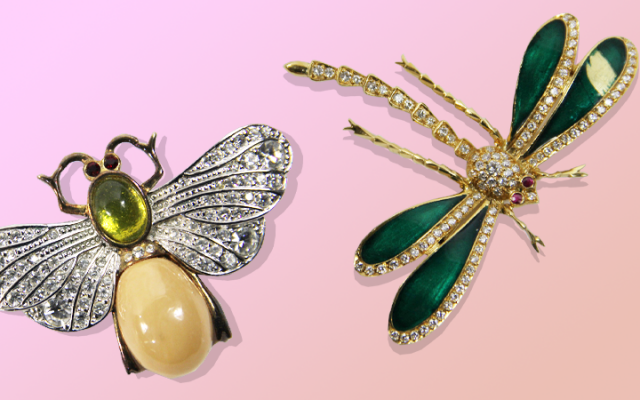 Shopping at Hayloft Auctions!