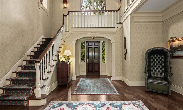 A Greenwich, CT House Decorated by David Easton