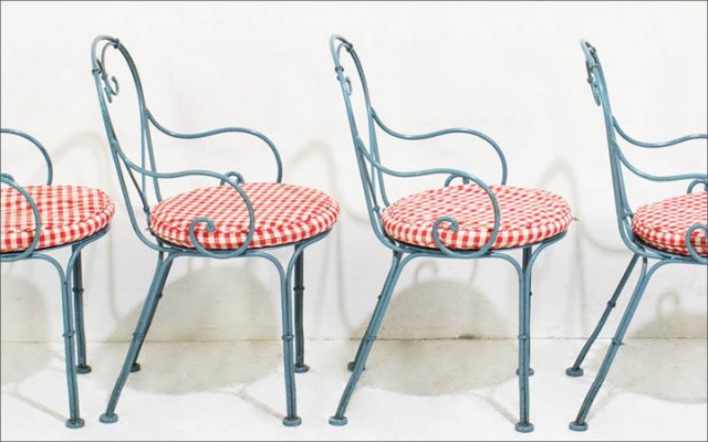 Shopping at Hayloft Auctions!